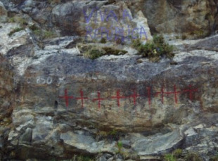 As nove cruces na súa memoria aparecían cada 15 de outubro